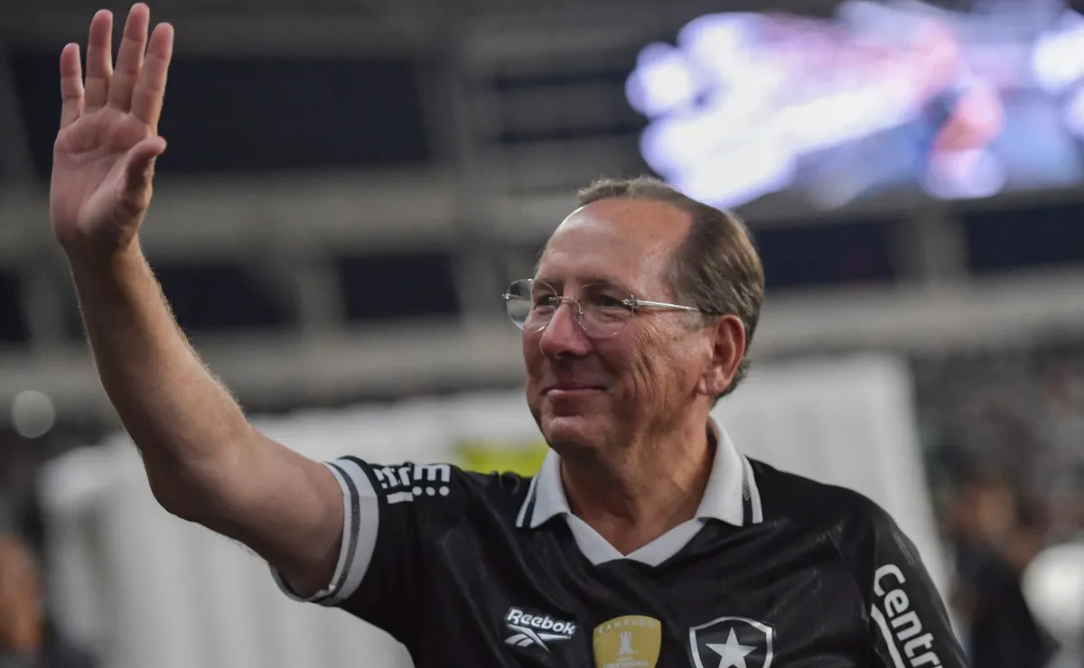 John Textor e proposta bilionária