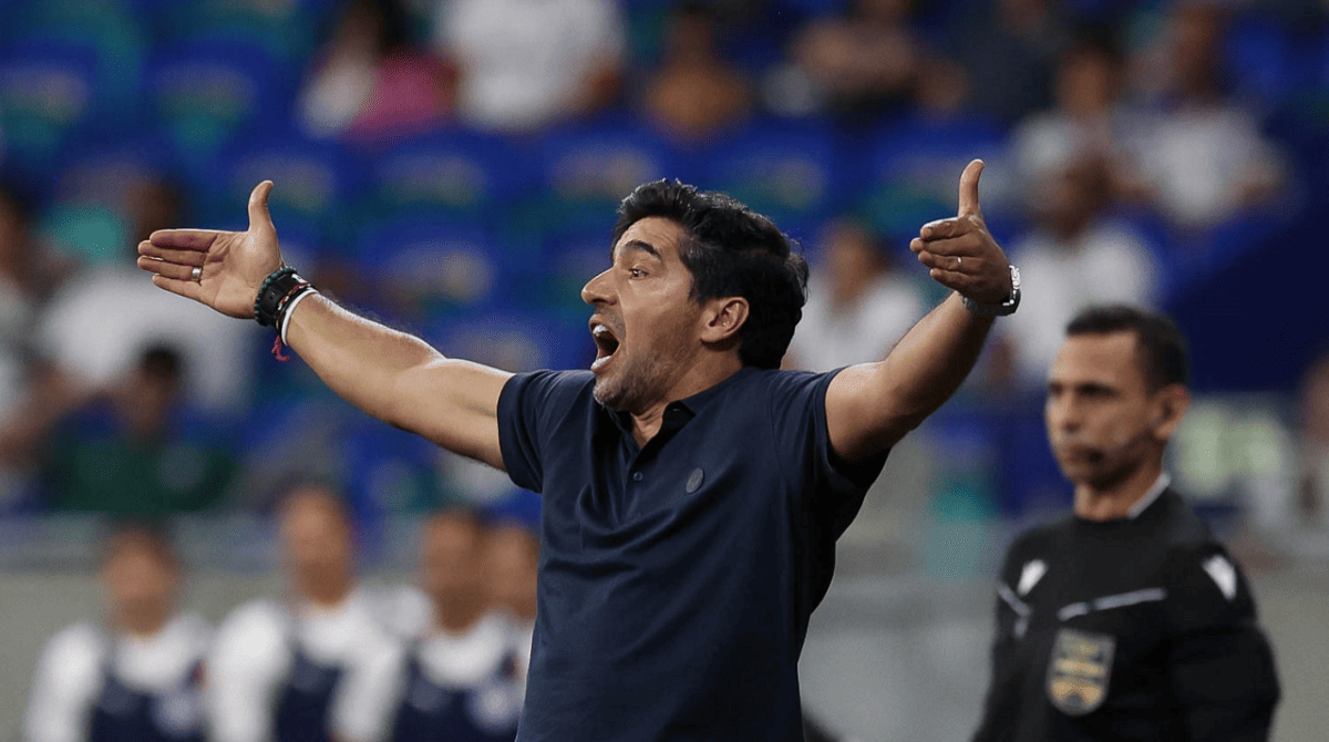 Abel Ferreira é punido com 8 jogos de suspensão