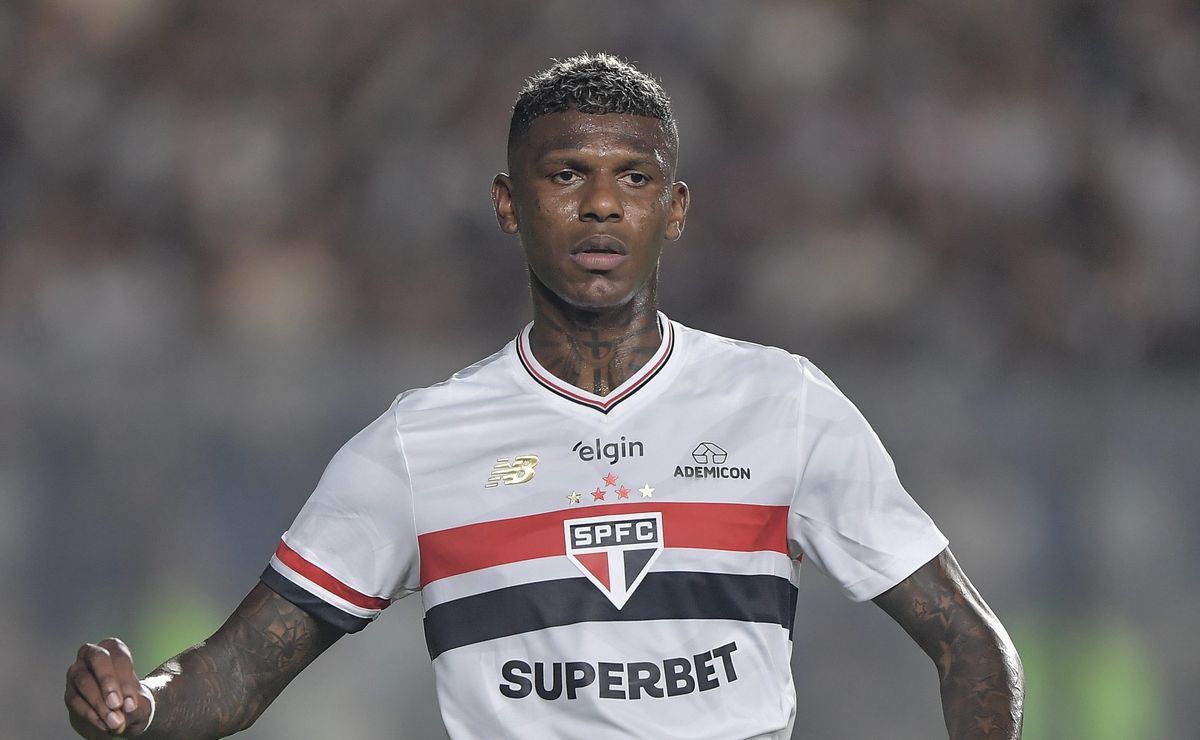 Arboleda descumpre acordo e São Paulo