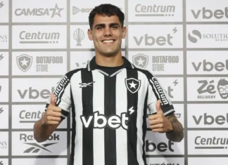 Botafogo sofre novo transfer ban da FIFA e vê diretor financeiro deixar a SAF Botafogo sofre novo transfer ban da FIFA