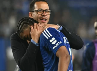 Chelsea acerta com Liam Rosenior como novo técnico e inicia nova fase na temporada 2026 Chelsea acerta com Liam Rosenior como novo técnico