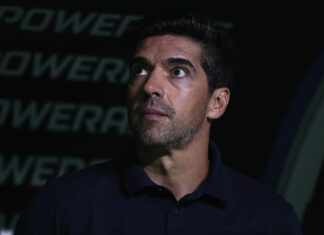 Conmebol abre processo disciplinar contra Abel Ferreira após críticas ao VAR Conmebol abre processo disciplinar contra Abel Ferreira