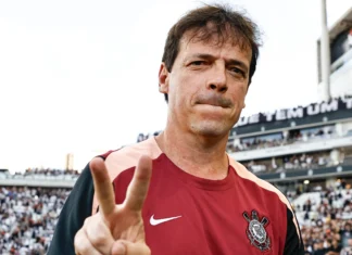 Corinthians amplia hegemonia sobre o Vasco e mantém tabu de quase 20 anos em São Paulo Corinthians amplia hegemonia sobre o Vasco e mantém tabu