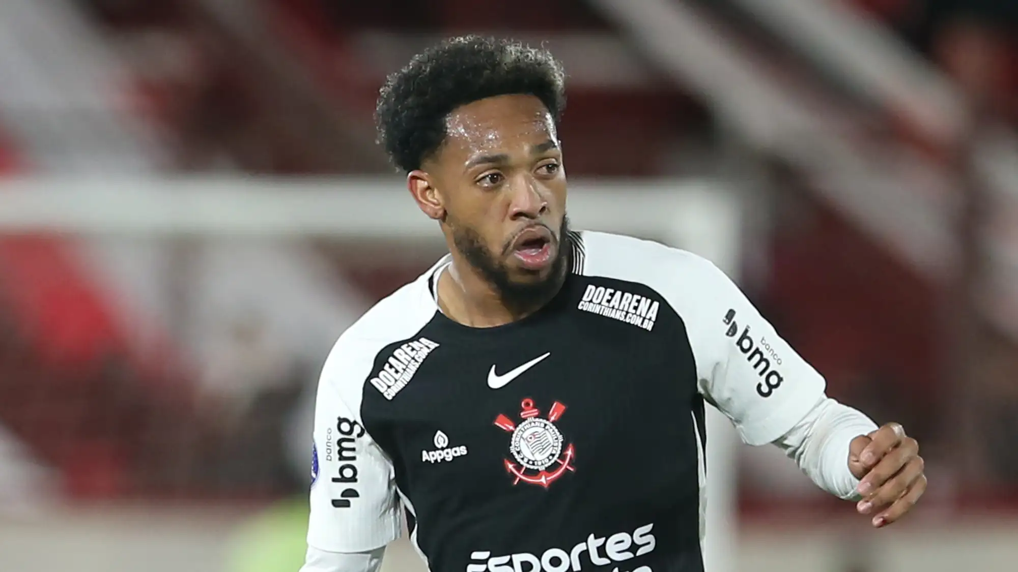 Corinthians opta por rescisão amigável com Martínez