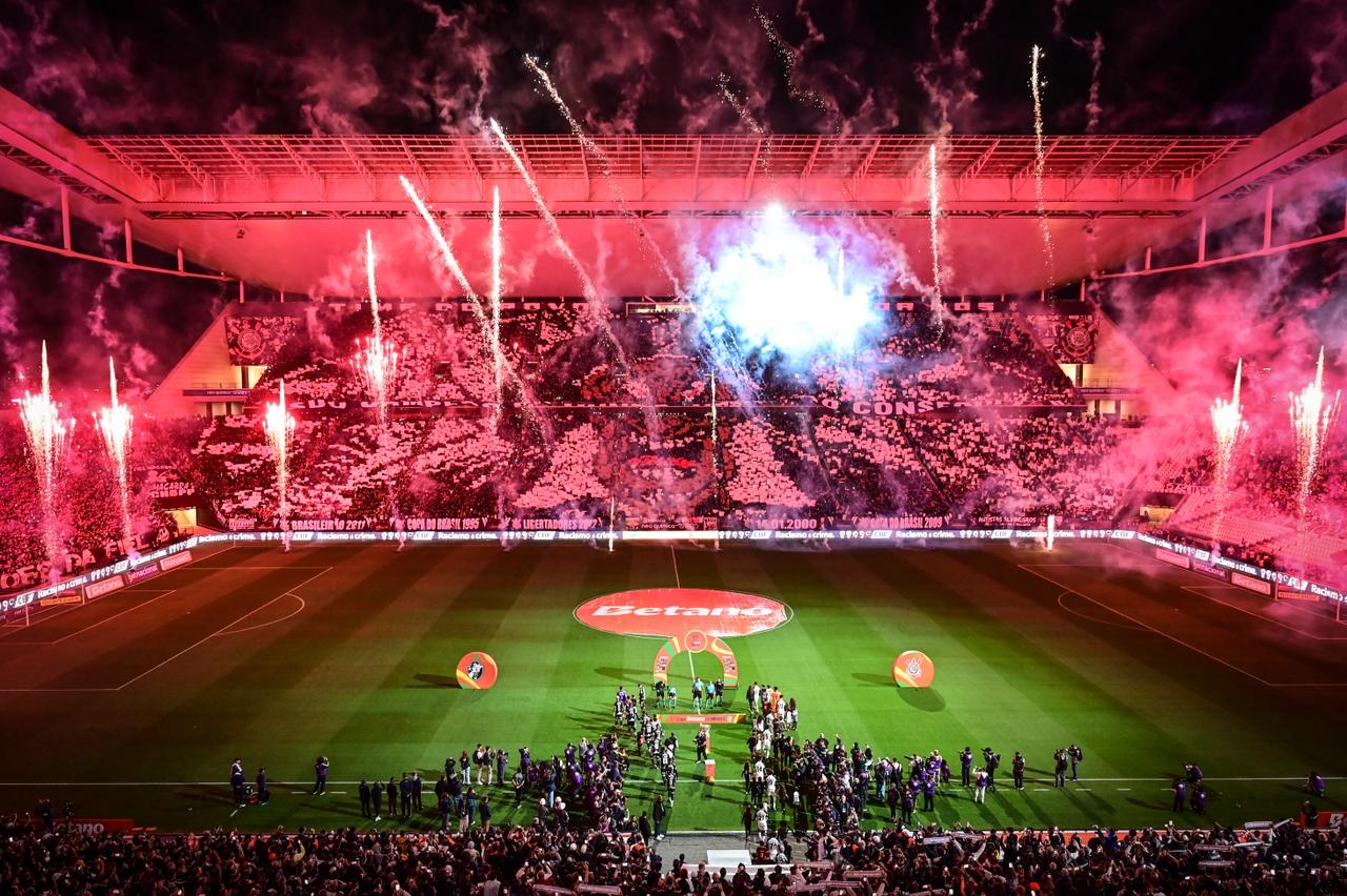 Corinthians pagou R$ 224,4 milhões em 2025 para reduzir dívida da Arena