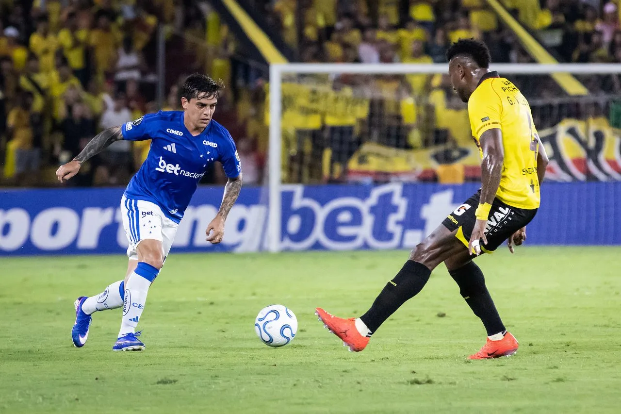 Cruzeiro vence na estreia da Libertadores