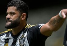 Hulk admite possibilidade de saída do Atlético-MG no meio do ano e abre cenário de mudança Hulk admite possibilidade de saída do Atlético-MG no meio do ano