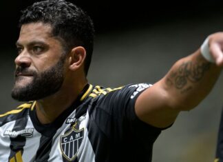 Hulk admite possibilidade de saída do Atlético-MG no meio do ano e abre cenário de mudança Hulk admite possibilidade de saída do Atlético-MG no meio do ano