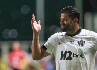 Hulk recebe sondagem, fica fora contra o Flamengo e vira dúvida no Atlético-MG Hulk recebe sondagem, fica fora contra o Flamengo
