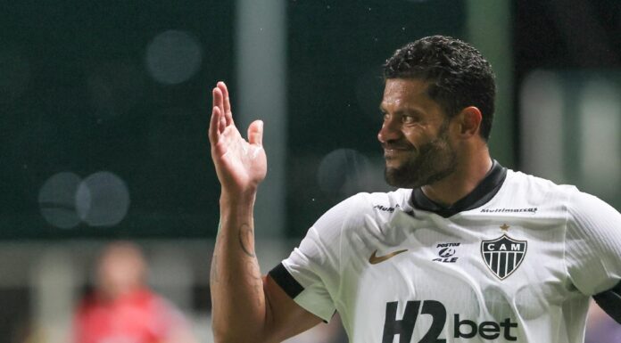 Hulk recebe sondagem, fica fora contra o Flamengo e vira dúvida no Atlético-MG Hulk recebe sondagem, fica fora contra o Flamengo