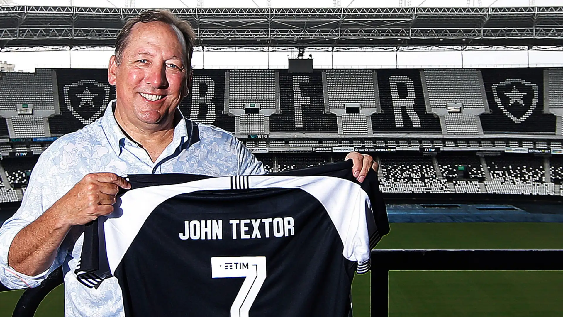 Justiça proíbe John Textor de vender jogadores do Botafogo