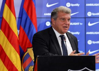 Laporta renuncia à presidência do Barcelona e aposta em Messi para eleição de 2026 Laporta renuncia à presidência do Barcelona