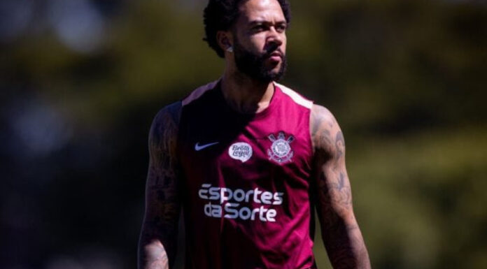Memphis inicia transição física no Corinthians e se aproxima de retorno; Gui Negão também evolui Memphis inicia transição física no Corinthians e se aproxima de retorno