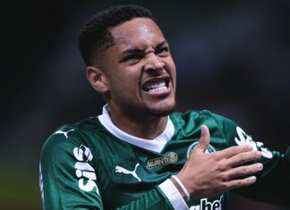Palmeiras vence por 3 a 0, encaminha classificação e liga alerta com situação de Vitor Roque Palmeiras vence por 3 a 0, encaminha classificação e liga alerta