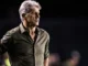 Renato Gaúcho é suspenso pela Conmebol e desfalca o Vasco na Sul-Americana Renato Gaúcho é suspenso pela Conmebol e desfalca o Vasco