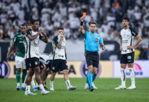 STJD revisa punição, retira perda de mando e alivia situação do Corinthians STJD revisa punição, retira perda de mando