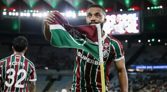 Samuel Xavier critica falta de participação dos jogadores em adiamento de Fla-Flu Samuel Xavier critica falta de participação dos jogadores