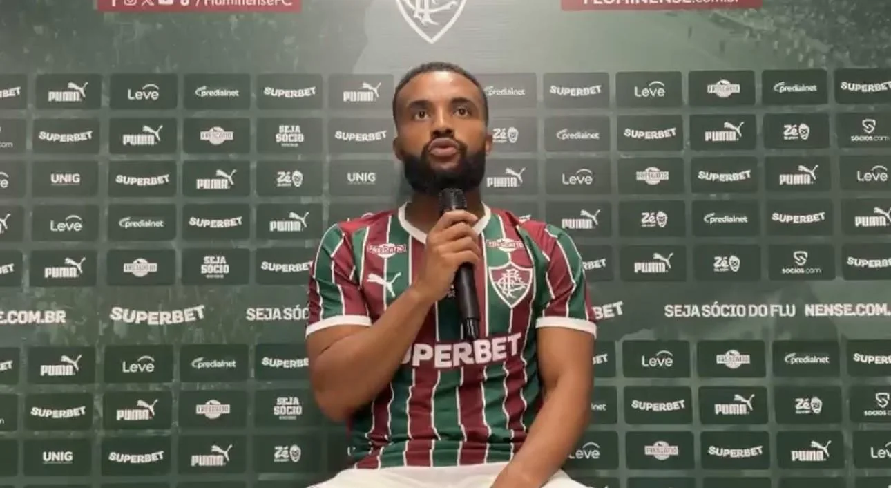 Samuel Xavier critica falta de participação dos jogadores
