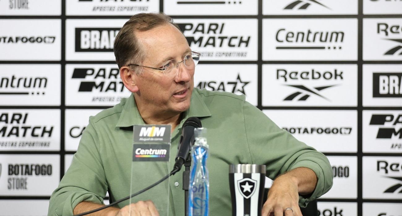 Textor cita empresa nas Ilhas Cayman