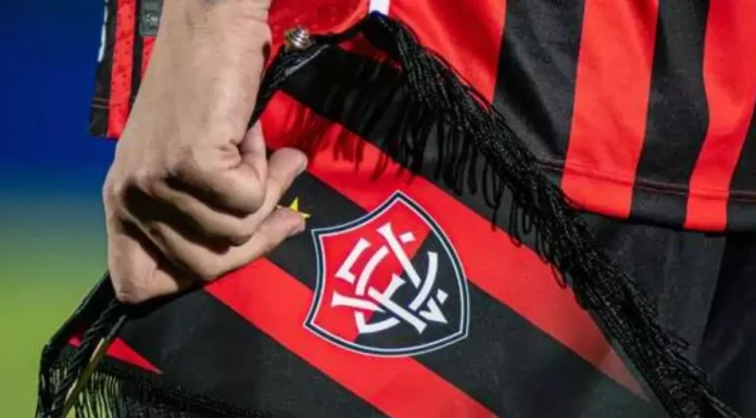 Vitória critica arbitragem após jogo contra o Athletico-PR e anuncia nova representação à CBF Vitória critica arbitragem após jogo contra o Athletico-PR