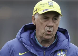 Ancelotti acompanha Athletico-PR x Flamengo às vésperas da convocação e aumenta expectativa sobre lista da Seleção Ancelotti acompanha Athletico-PR x Flamengo às vésperas da convocação