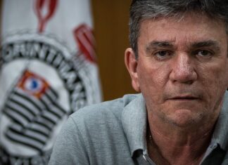 Andrés Sanchez é expulso do Corinthians e decisão aprofunda crise política no clube Andrés Sanchez é expulso do Corinthians e decisão aprofunda crise