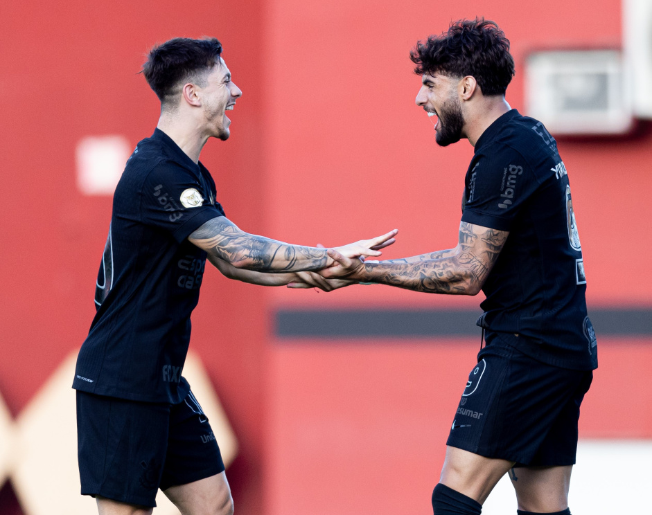 Após declarações de Yuri Alberto, Garro e Hugo Souza reforçam desejo