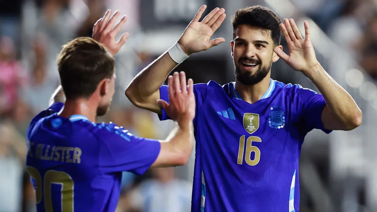 Argentina divulga convocados para a Copa com Messi, Flaco López