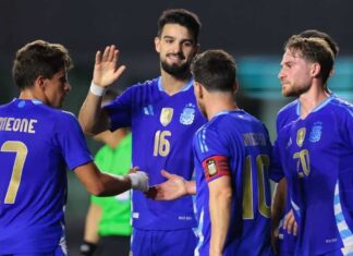 Argentina divulga convocados para a Copa com Messi, Flaco López e nova geração em busca do bicampeonato Argentina divulga convocados para a Copa com Messi, Flaco López