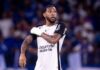 Corinthians busca solução para evitar transfer ban e pode sofrer novas punições da FIFA Corinthians busca solução para evitar transfer ban