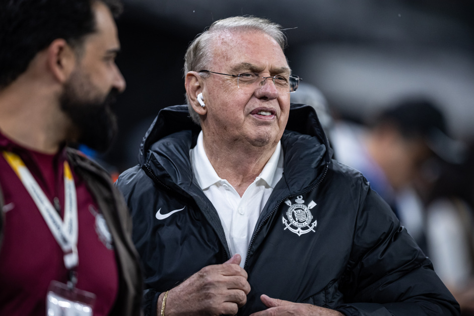 Corinthians busca solução para evitar transfer ban