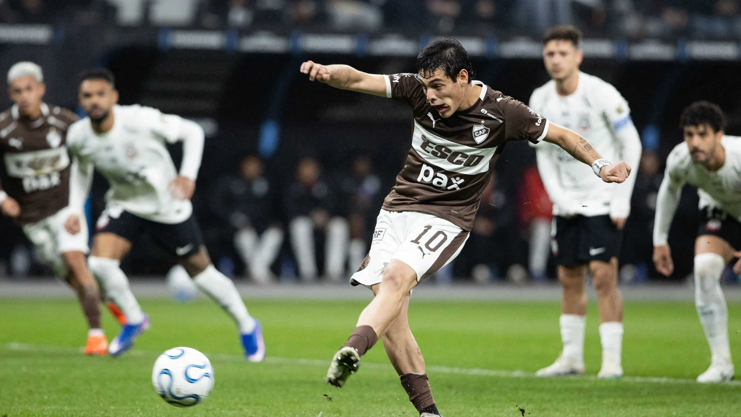 Corinthians perde para o Platense na Libertadores