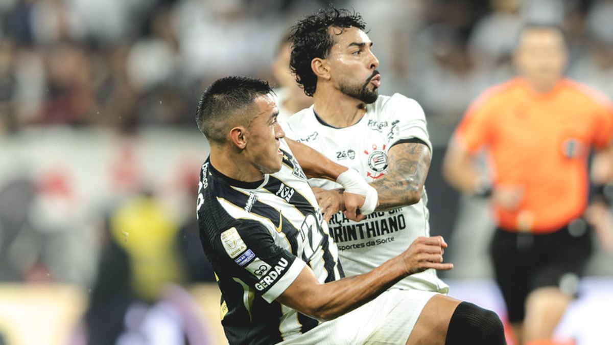 Corinthians vence o Atlético-MG, sai do Z4 e ganha respiro