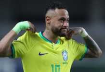 Edmílson levaria Neymar para a Copa, mas alerta para risco de conflito na Seleção Brasileira Edmílson levaria Neymar para a Copa, mas alerta para risco de conflito