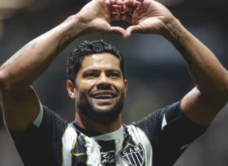 Emocionado, Hulk se despede do Atlético-MG e encerra ciclo marcante no clube Emocionado, Hulk se despede do Atlético-MG e encerra ciclo marcante