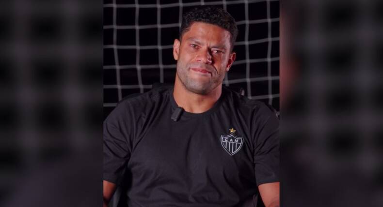Emocionado, Hulk se despede do Atlético-MG e encerra ciclo marcante