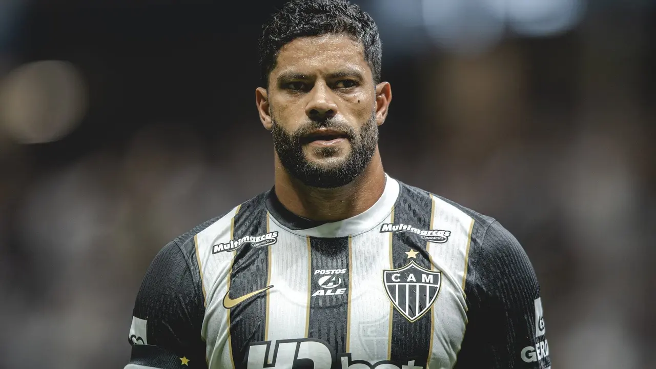 Emocionado, Hulk se despede do Atlético-MG e encerra ciclo marcante
