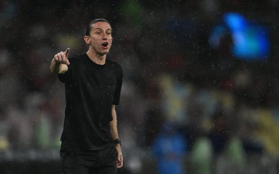 Filipe Luís acerta com o Monaco e inicia primeiro grande desafio