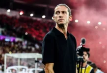 Filipe Luís acerta com o Monaco e inicia primeiro grande desafio como técnico na Europa Filipe Luís acerta com o Monaco e inicia primeiro grande desafio