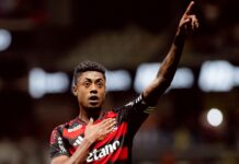 Flamengo renova com Bruno Henrique até 2027 e reforça estratégia de manter base decisiva no elenco Flamengo renova com Bruno Henrique até 2027 e reforça estratégia