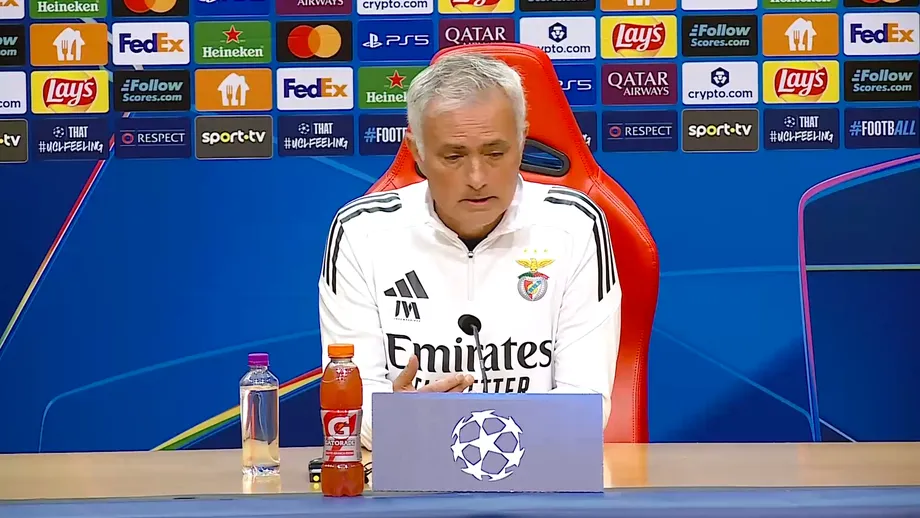 Florentino Pérez evita falar sobre Mourinho, mas manda recado forte