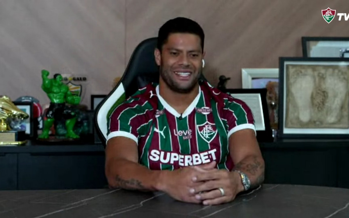 Fluminense anuncia contratação de Hulk com referência a super-herói
