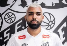 Gabigol marca, provoca torcida com gesto obsceno, é expulso e ofusca vitória do Cruzeiro sobre o Vitória Gabigol marca, provoca torcida com gesto obsceno, é expulso