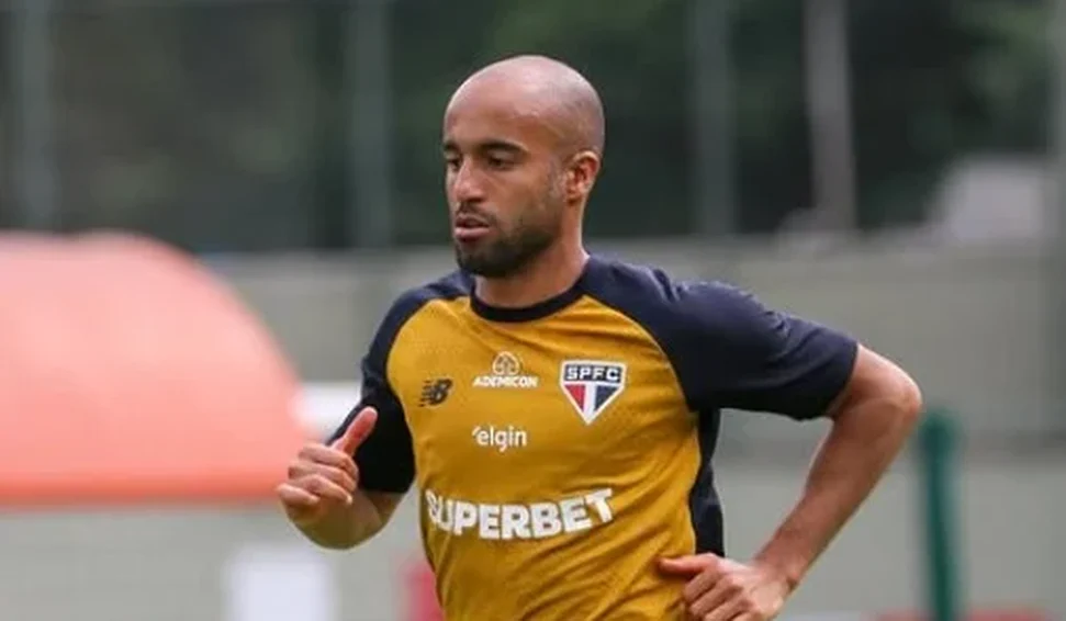 Lucas Moura sofre ruptura no tendão de Aquiles e desfalca o São Paulo