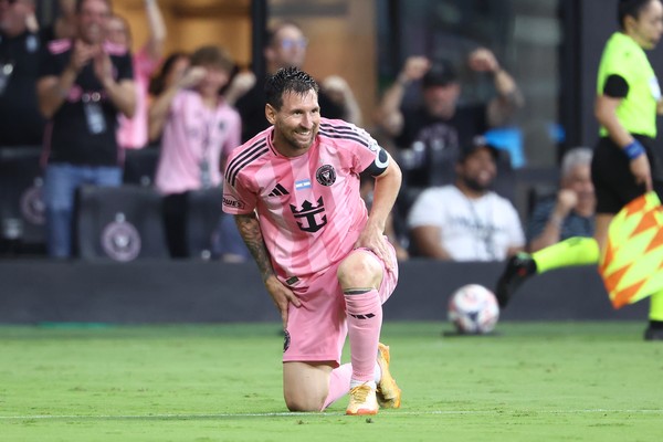 Messi tem fadiga muscular antes da Copa