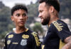 Neymar e Robinho Jr fazem as pazes, mas empate do Santos na Sul-Americana mantém pressão sobre elenco e gestão Neymar e Robinho Jr fazem as pazes, mas empate do Santos na Sul-Americana mantém pressão sobre elenco e gestão
