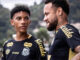Neymar e Robinho Jr fazem as pazes, mas empate do Santos na Sul-Americana mantém pressão sobre elenco e gestão Neymar e Robinho Jr fazem as pazes, mas empate do Santos na Sul-Americana mantém pressão sobre elenco e gestão