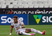 Neymar pode ser cortado da Copa? Entenda situação física do atacante na Seleção Brasileira Neymar pode ser cortado da Copa? Entenda situação física do atacante