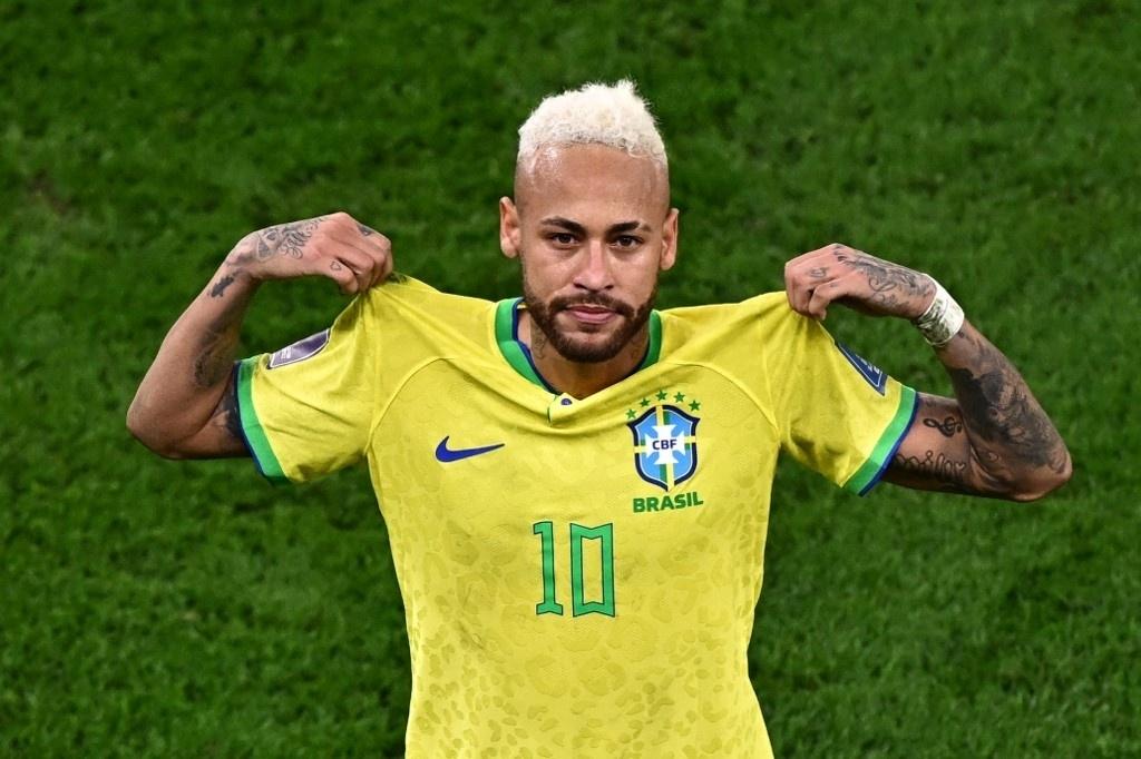 Neymar vai para quarta Copa do Mundo