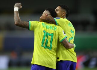 Raphinha defende Neymar na Copa e reforça protagonismo do camisa 10: “É o cara do hexa” Raphinha defende Neymar na Copa e reforça protagonismo do camisa 10